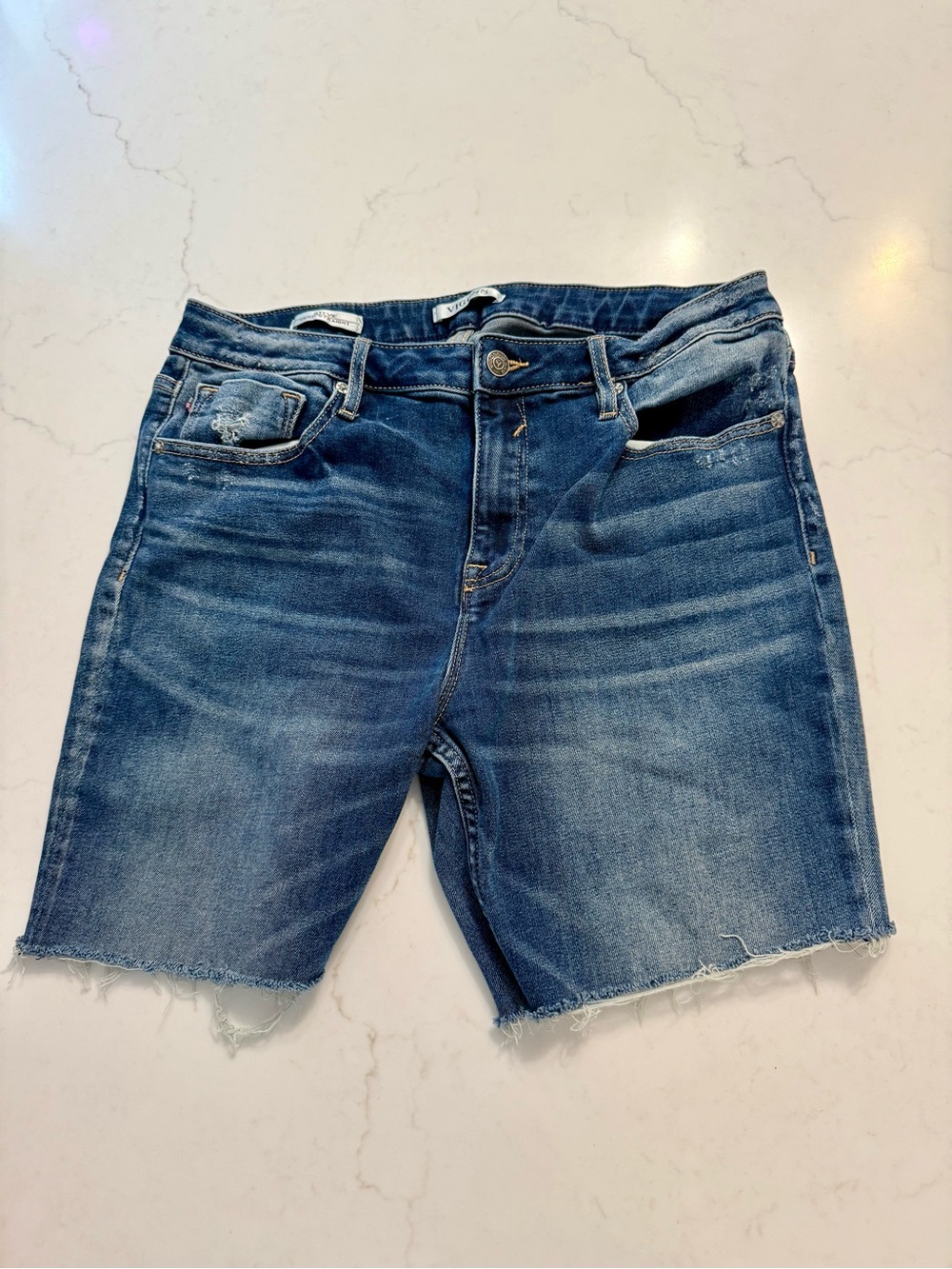 Vigoss Stevie Crop Straight Denim Shorts | Size 32